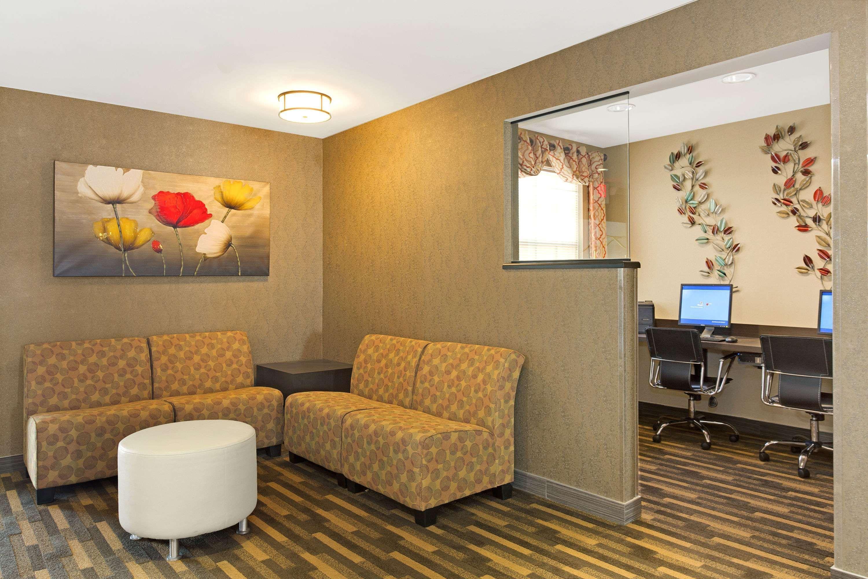 Hawthorn Suites By Wyndham Cincinnati/Sharonville Buitenkant foto